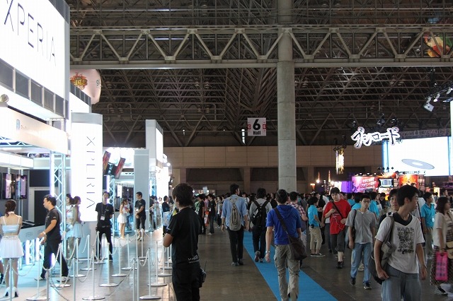 【TGS 2012】30分繰り上げで一般公開日がスタート！例年以上の出だし 