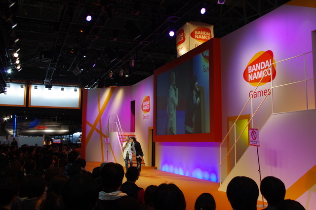 【TGS 2012】まどマギとの衣装コラボ、パーティーキャラの情報など続々公開！『テイルズ オブ エクシリア2』ステージは大盛況