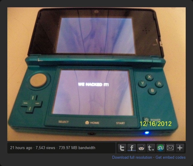 ｢WE HACKED IT!｣と言う文字が浮かび上がるニンテンドー3DS