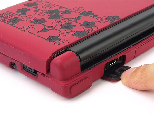 「和彩美－WaSaBi－」シリーズに新製品、3DS LL用カバー「透」「柔」「鋼」3種発売