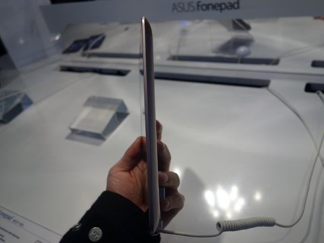 「ASUS Fonepad」