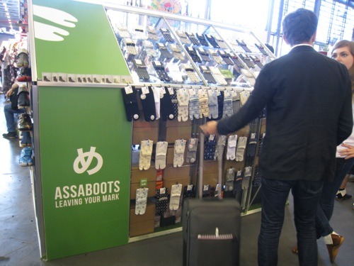 【ジャパンエキスポ2013】コスプレアイテムから普段使いのファッションアイテムへ・・・足袋の魅力を伝えるおしゃれ地下足袋ブランド「ASSABOOTS」