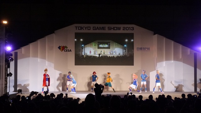 【東京ゲームショウ2013】一般公開初日のコスプレイベント「Cosplay Collection Night @ TGS」レポート