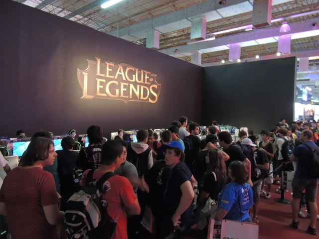 【ブラジルゲームショウ 2013】ブラジルでの『League of Legends』人気を裏付けるブースフォトレポート