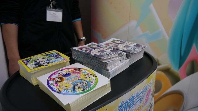 『初音ミク Project mirai 2』体験会はミクダヨー降臨でアイドル撮影会に!?『ぷよぷよ』とのコラボ経緯からビッグエコーとのコラボルーム視察レポート