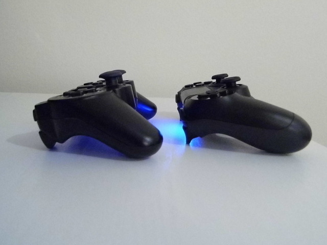 【PS4開封レポ後編】『KILLZONE』『BF4』をプレイ、DUALSHOCK 4、シェア機能、PS Vitaリモートプレイの使用感は？