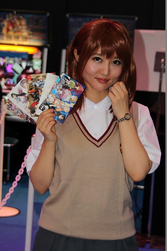 【JAEPO 2014】会場を彩るコンパニオンのお姉さまをチェック「やっぱりゲーセンは、楽しい！」