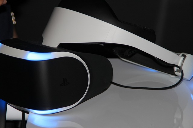 【GDC 2014】ソニーのVRヘッドセット「Project Morpheus」を動画と写真でチェック