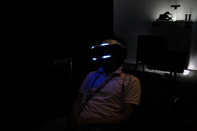 【E3 2014】「luge」に乗って公道を爆走、この没入感はやはりすごい！「Project Morpheus」新作デモレポ