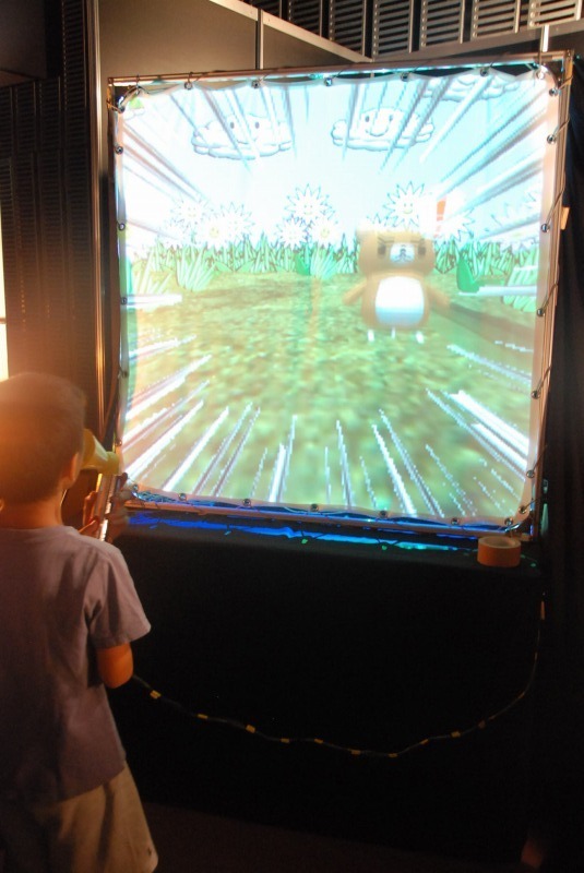 Wiiリモコンやバランスボードを使った作品も！「国際学生対抗バーチャルリアリティコンテスト」東京大会
