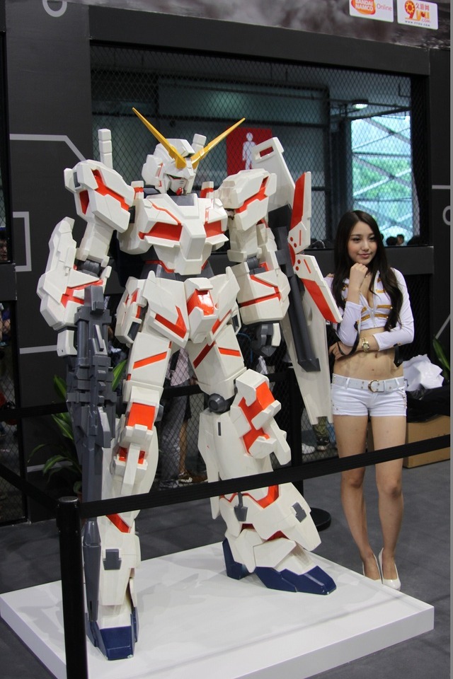 【China Joy 2014】中国のガンダムファンが集結!? 久遊網ブースではザク頭部がお出迎え