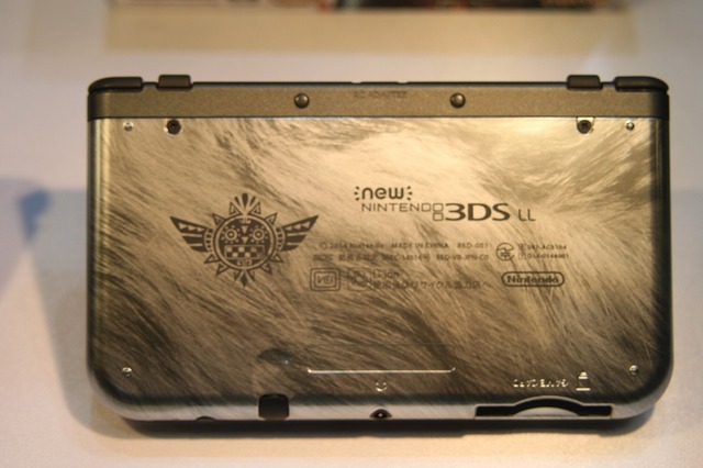 【TGS 2014】New 3DSの『モンハン4G』デザインや「きせかえフレーム」も展示