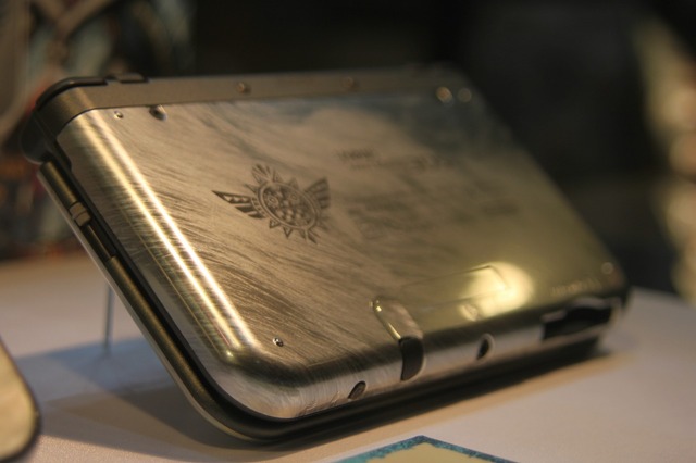 【TGS 2014】New 3DSの『モンハン4G』デザインや「きせかえフレーム」も展示