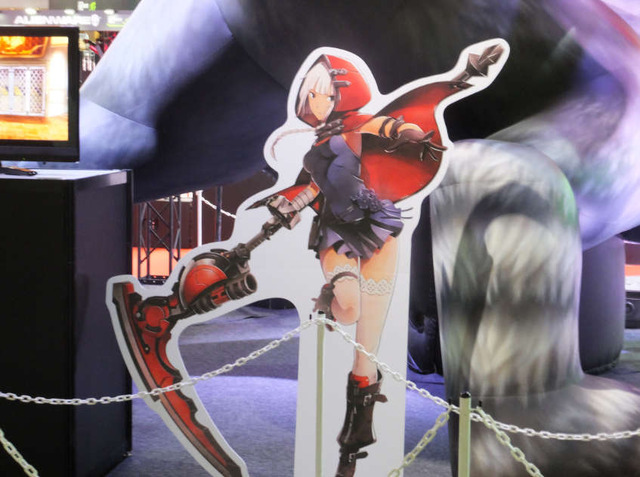 【TGS 2014】『ゴッドイーター2 レイジバースト』発表されたばかりの新武器、新システムを早速試遊体験！ 操作感に手ごたえアリ