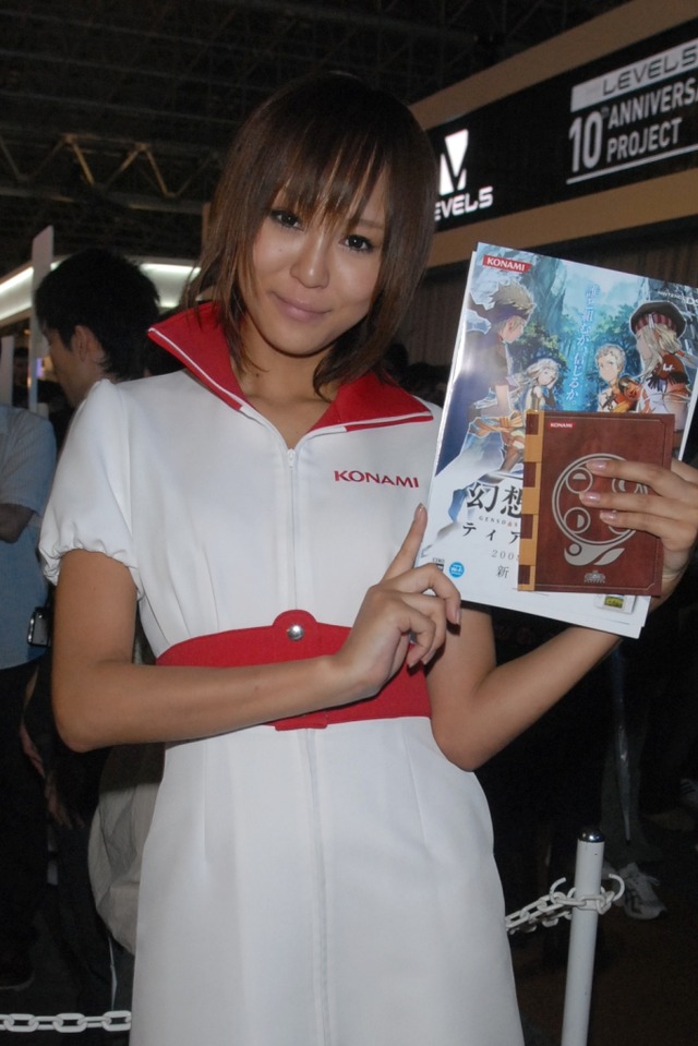 【TGS2008】コンパニオンレポート: KONAMIブース