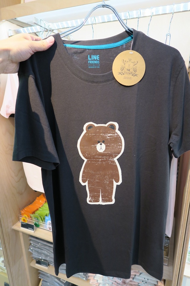 LINEファンの聖地!? 13日オープンの原宿「LINE FRIENDS STORE」をブラウン好きの編集長がチェック！