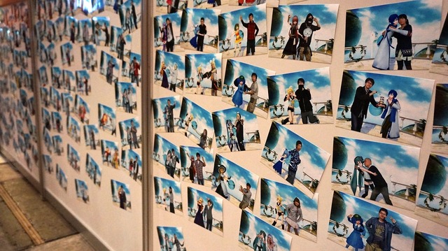 【超会議2015】二次元キャラと写真が撮れる「ニコニ立体写真館」が予想以上に凄かった