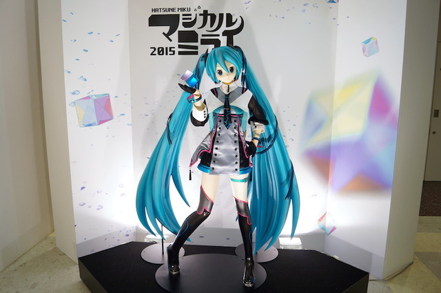 初音ミク新作フィギュア「オレンジブロッサム」「mebae」「ウィンターヒロイン」お披露目…「ねんどろいど 重音テト」も