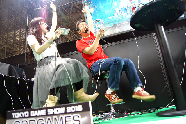 【TGS2015】マックスむらいさんも参加した『アヴァベルオンライン』レイドボスに挑むイベントステージ！