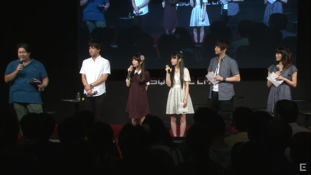 （左から）小林秀一P、石川界人さん、東山奈央さん、小倉唯さん、中村悠一さん、遠藤綾さん