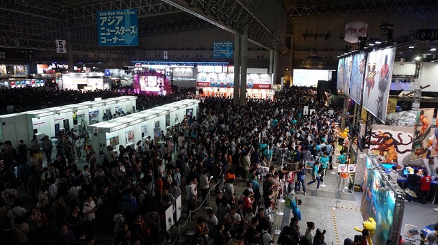 【TGS2015】今年“最もアツい”ブースはどこだ！？物理的に調べてみた