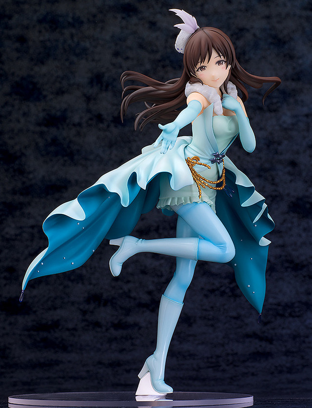 『アイマス シンデレラガールズ』より1/8スケールフィギュア「新田美波 LOVE LAIKA Ver.」発売決定