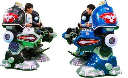 現実のロボットに搭乗して対戦するゲーム「バトルキング」がハウステンボスに登場