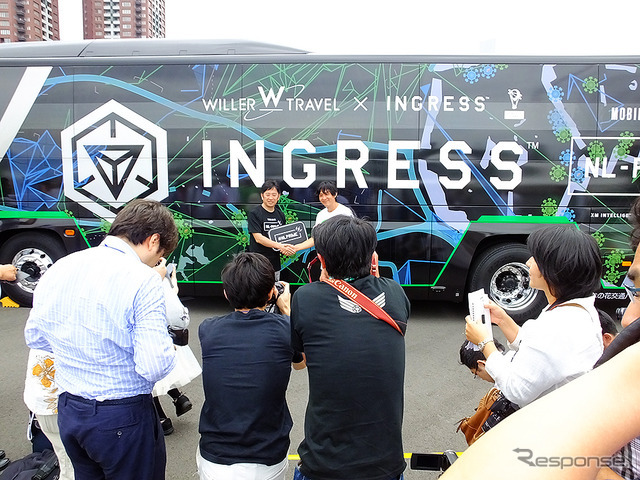 Ingressバス発表会場（Aegis Nova Tokyo）には、WILLERTRAVEL代表取締役・村瀬茂高氏とNianticアジア統括本部長・川島優志氏も登場。トークショーが行われた