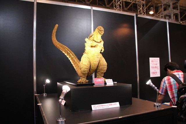 「シン・ゴジラ」など特撮関連フィギュアが多数出展―ワンフェス2016[夏]海洋堂ブースレポ