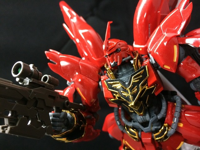 【日々気まぐレポ】第161回 「RG シナンジュ」はまるでアーティスティックガンプラ！？素組で楽しめる超絶クオリティを体感