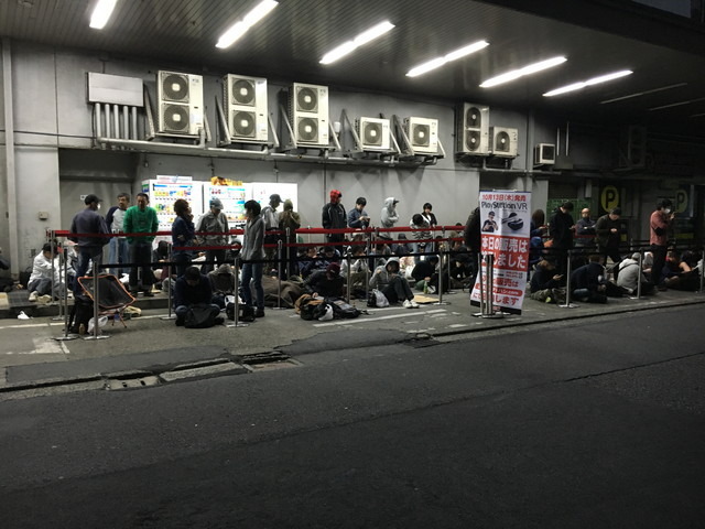 ヨドバシ新宿西口店での「PSVR」当日販売、開店前に終了…待機列は70人ほど