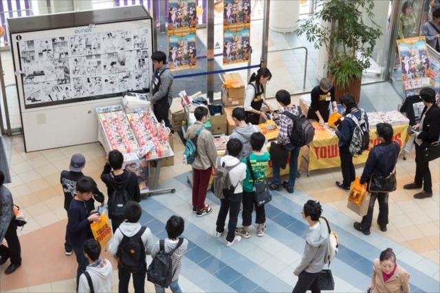 「がっこうぐらし！」聖地オリナスでハロウィンコラボイベント実施 高橋李依、木村珠莉が登場