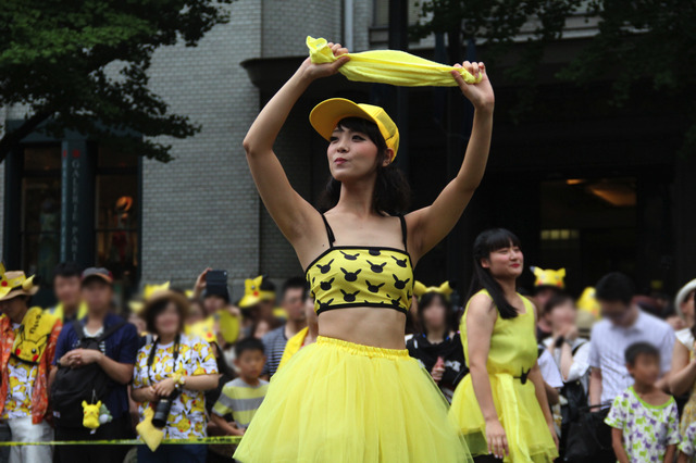 【フォトレポ】ピカチュウたちが横浜を練り歩く！写真で見る「ピカチュウ・カーニバル・パレード」
