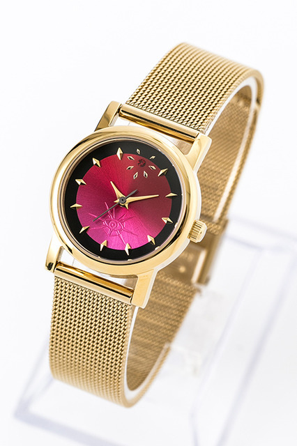 腕時計　赤のランサーモデル　15,000円（税別）（C)東出祐一郎・TYPE-MOON / FAPC