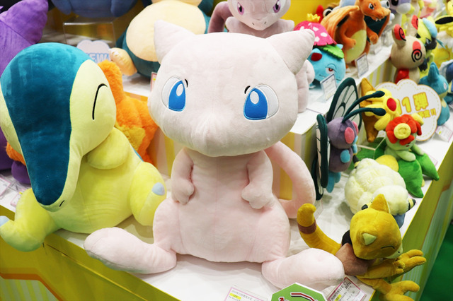 『ポケモン』ぬいぐるみが盛りだくさん！「名探偵ピカチュウ」も！【おもちゃショー2019】