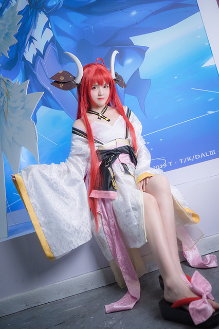 【コスプレ】中国版コミケ「Comicup24」美麗レイヤーまとめ 「デアラ」「ドルフロ」ほか人気キャラ集結【写真74枚】