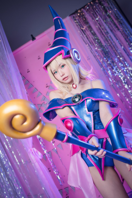 【コスプレ】えなこ、ブラマジガールのコスプレ披露！ 主催イベントに宮本彩希ら人気レイヤー7人集結【写真103枚】