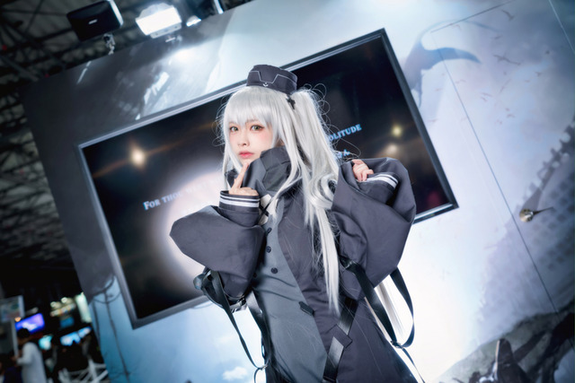 【コスプレ】「コミケ97」初日企業ブース美女レイヤーまとめ アズレン、アークナイツ…人気キャラ多数！【写真64枚】