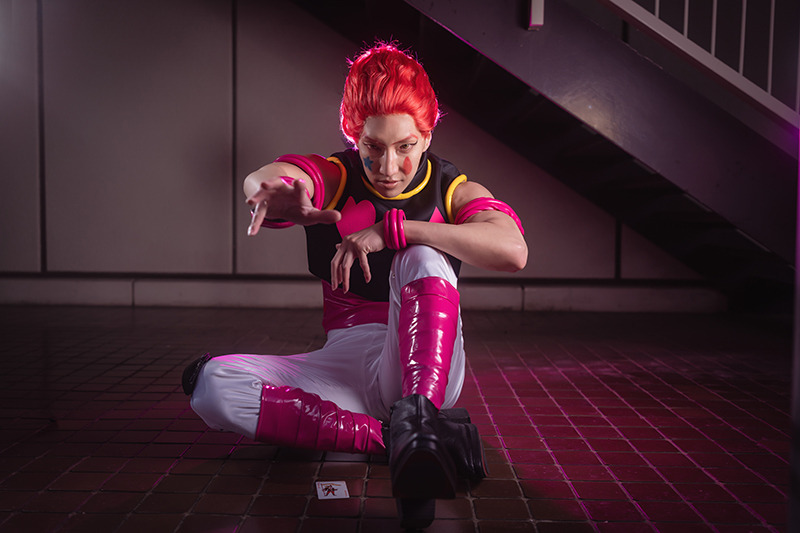コスプレ】『HUNTER×HUNTER』ヒソカを肉体美で再現！筋肉