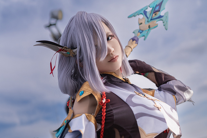 コスプレ】「コミケ100」『原神』申鶴の佇まいが圧倒的に凛々