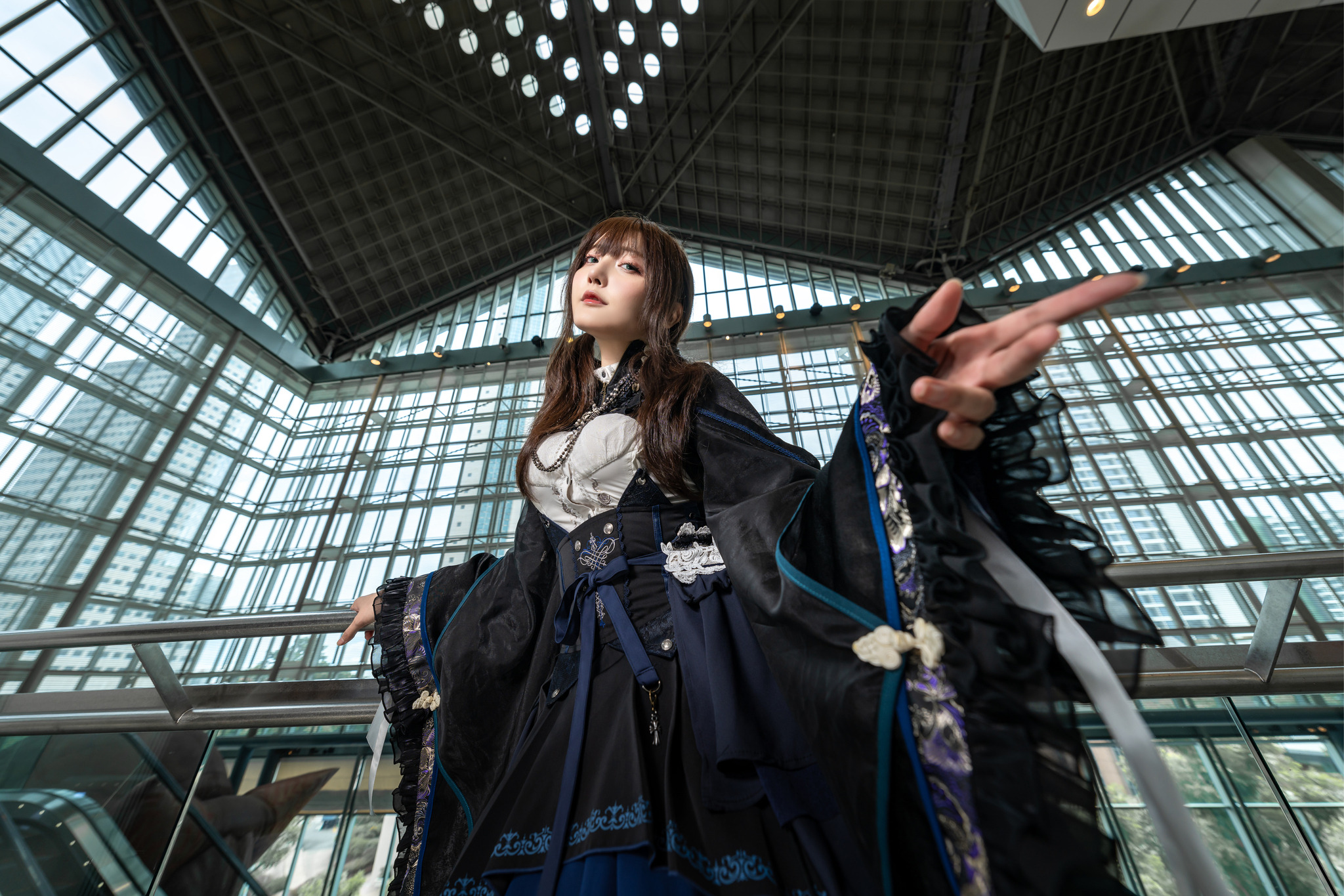 　東南アジア　ロリ 