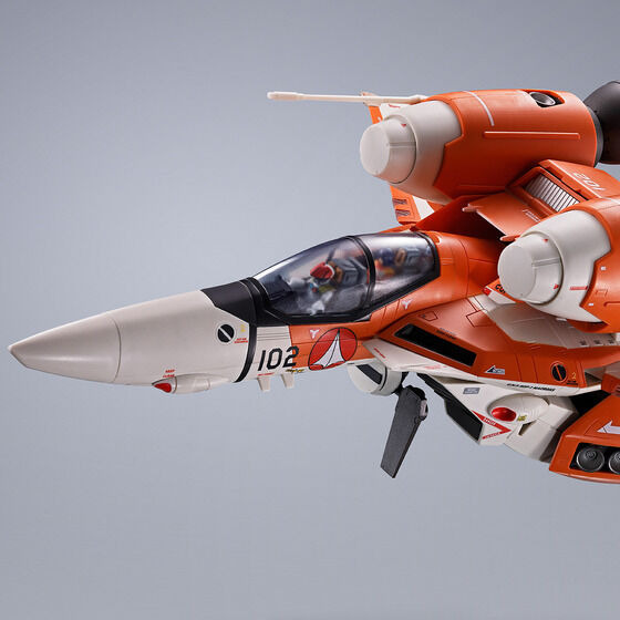 超時空要塞マクロス DX超合金 VT-1スーパーオストリッチ 劇場版「マクロス」より「VT-1 スーパーオストリッチ」がDX超