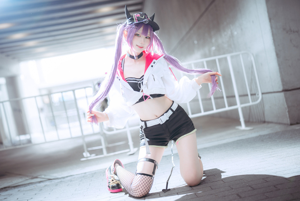 コスプレ】8月8日は常闇トワの誕生日！時には甘く、時にはクール