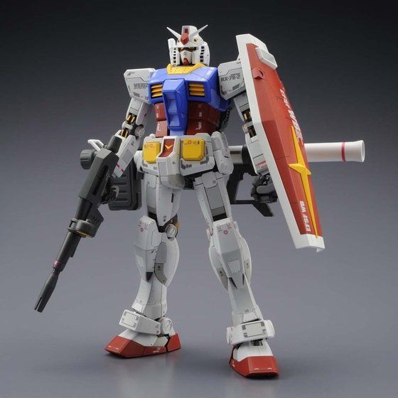 MG 1/100 ガンダム Ver.3.0 ➕　MG 発光ヘッド MG 1/100 ガンダムVer.3.0」が本日9月5日11時より予約受付開始