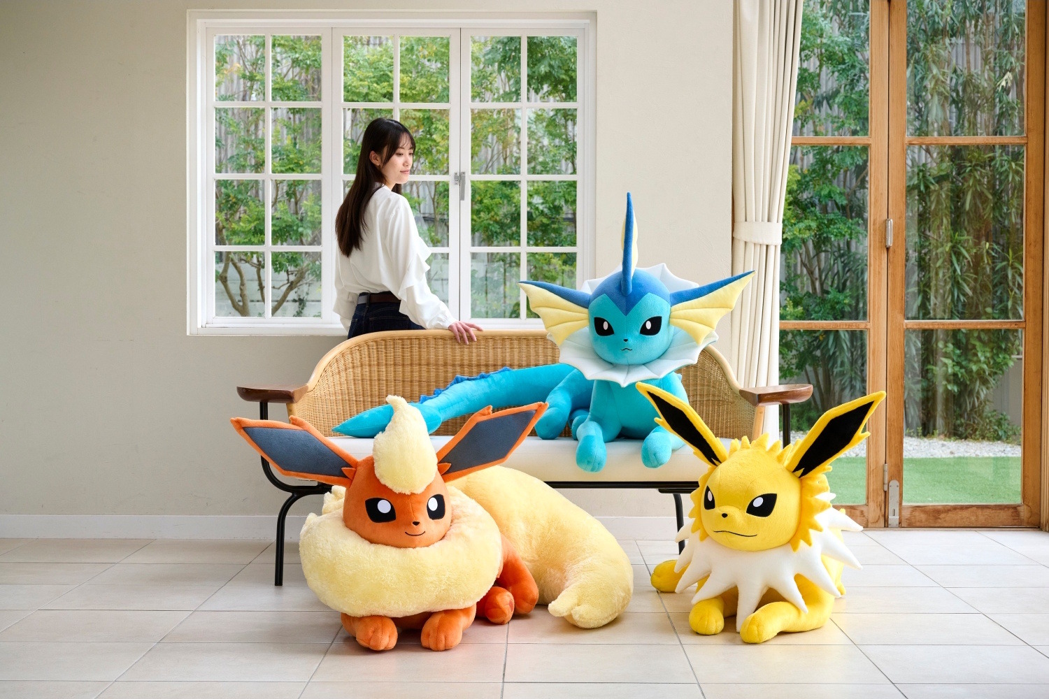 ぬいぐるみ 等身大シャワーズ 寝そべり ｜【公式】ポケモン