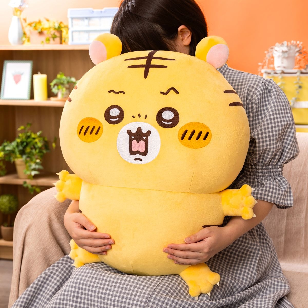 ナガノの虎 ぬいぐるみくじ A賞 超特大ぬいぐるみ A賞は超特大サイズ!ナガノ氏キャラクター「虎」のぬいぐるみ