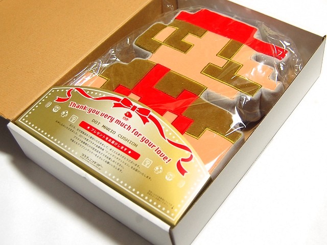 ドットマリオをそのままクッションに！「クラブニンテンドー