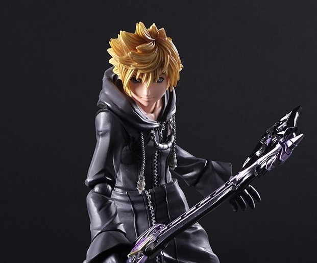 Amazon.co.jp: PLAY ARTS改 KINGDOM HEARTSII ロクサス -XIII