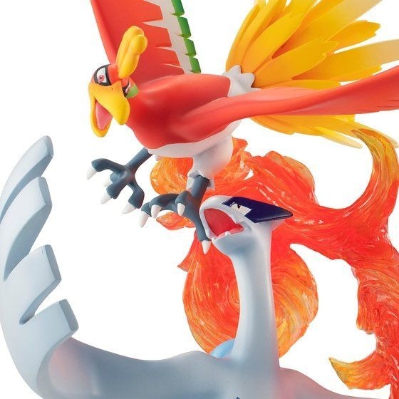 ポケモン 伝説の ホウオウ ルギア が大迫力のフィギュアに インサイド