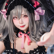 【コスプレ】黒ニーハイ×中二病感あふれる挑発ポーズにグッとくる！『デレマス』神崎蘭子が魅惑の夏衣装で降臨【写真9枚】
